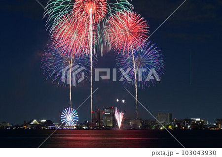 名港水上芸術花火 103043930