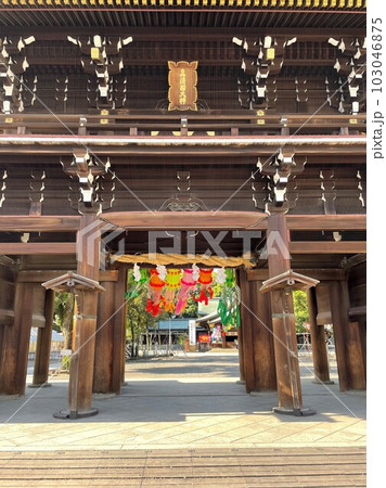 神社の門 103046875