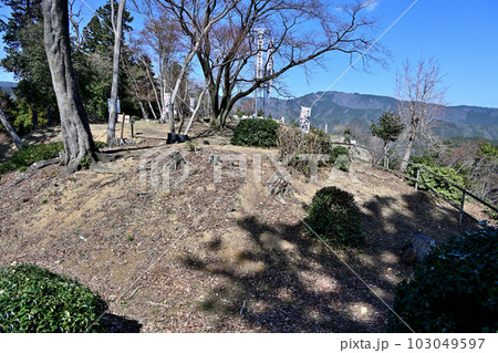 竹中半兵衛の美濃「菩提山城」 遺構と廓群 竹中半兵衛の美濃「菩提山城」 遺構と廓群 103049597