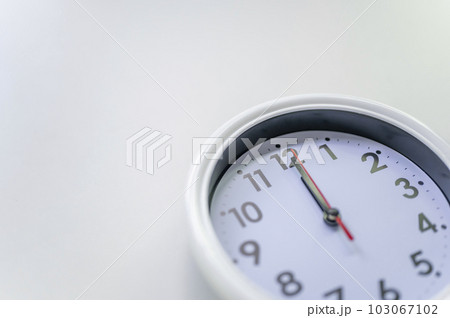 12時24時 103067102