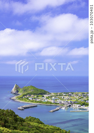 立石山から見た糸島の美しい風景 福岡県糸島市 立石山から見た糸島の美しい風景 福岡県糸島市 103070401