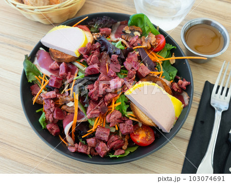 Just cooked portion of french perigord salad 103074691