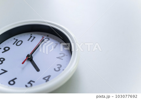 4時 16時 4時 16時 103077692
