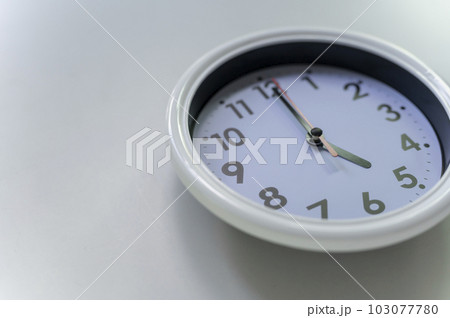 5時 17時 5時 17時 103077780