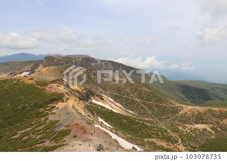 2023年5月の福島県の安達太良山の山開き 2023年5月の福島県の安達太良山の山開き 103078735