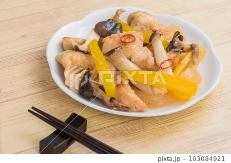 チキンと野菜のマリネ チキンと野菜のマリネ 103084921