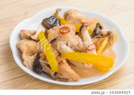チキンと野菜のマリネ チキンと野菜のマリネ 103084925