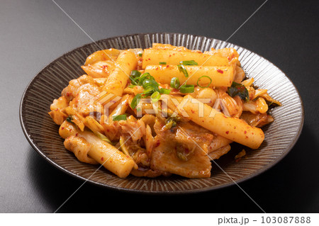 豚キムチトッポギ 103087888