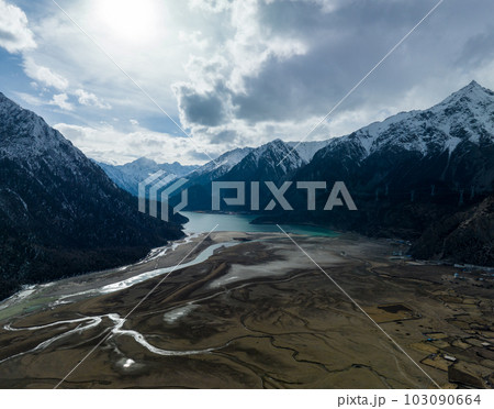 Aerial view of beautiful snow mountains and lake in Tibet,China 103090664