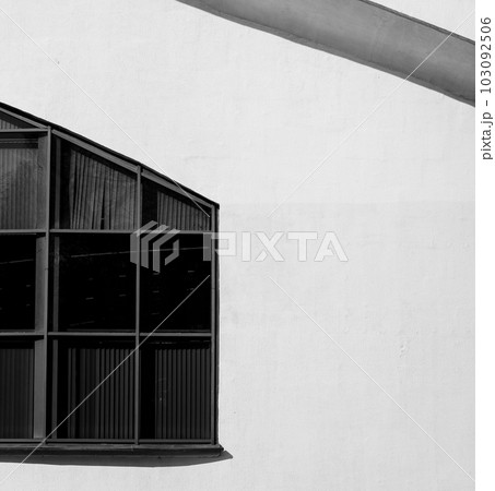 a white building in the style of modernism 103092506