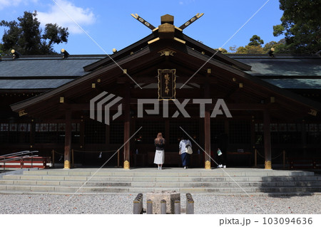 伊勢市猿田彦神社の本殿 103094636