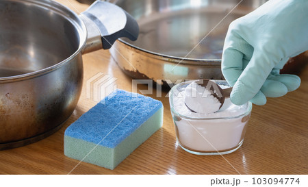 鍋の焦げと重曹 鍋の焦げと重曹 103094774