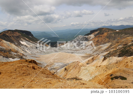 2023年5月の福島県の安達太良山の山開き 2023年5月の福島県の安達太良山の山開き 103100395
