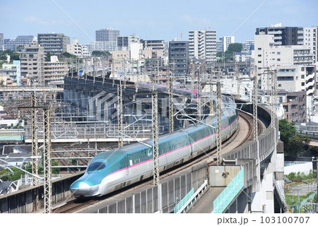 JR東日本新幹線　王子駅北側　トレインビュースポットホテルからの俯瞰 103100707