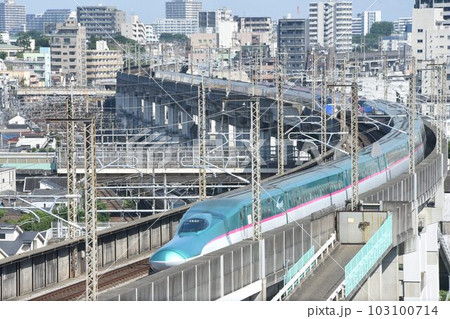 JR東日本新幹線　王子駅北側　トレインビュースポットホテルからの俯瞰 103100714