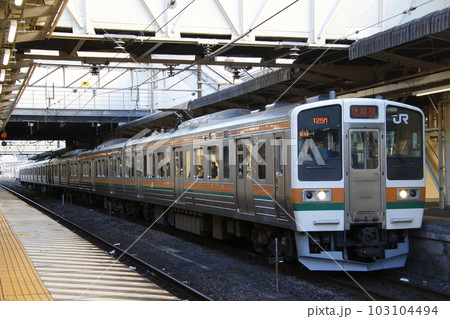 信越本線211系（6両編成：高崎⇔横川） 103104494