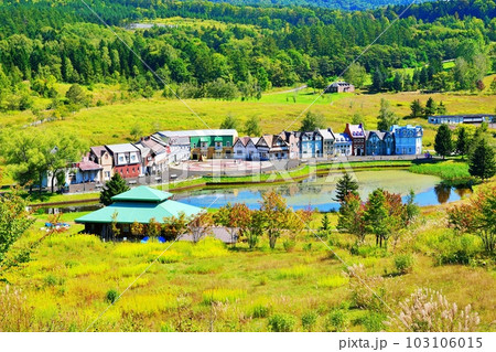 北海道芦別市にあるカナディアンワールドの風景 北海道芦別市にあるカナディアンワールドの風景 103106015