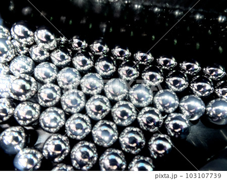 パチンコの玉 103107739