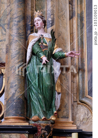 Statue of Saint Joanna on the altar in the church of Saint Leonard of Noblac in Kotari, Croatia 103109013
