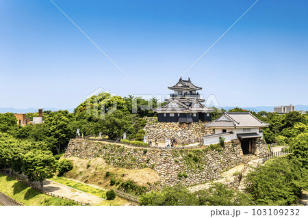 静岡県浜松市にある徳川家康の出世城と呼ばれる浜松城 静岡県浜松市にある徳川家康の出世城と呼ばれる浜松城 103109232