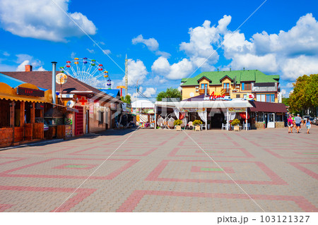 Embankment promenade in Arkhipo Osipovka 103121327