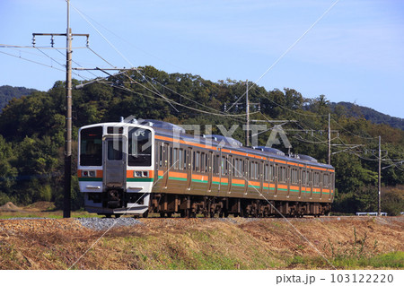 両毛線211系(4両編成:小山⇔新前橋-高崎) 両毛線211系(4両編成:小山⇔新前橋-高崎) 103122220