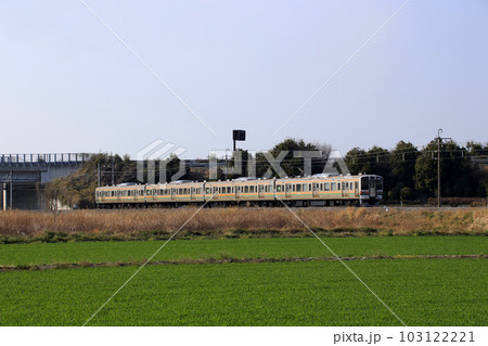 両毛線211系（4両編成：小山⇔新前橋-高崎） 103122221