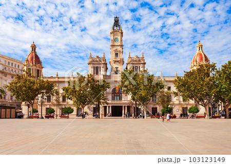 Valencia City Hall at the Plaza del Ajuntament Valencia City Hall at the Plaza del Ajuntament 103123149
