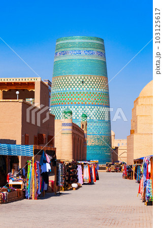 Kalta Minor Minaret at Itchan Kala, Khiva Kalta Minor Minaret at Itchan Kala, Khiva 103125617