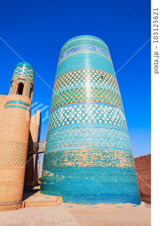 Kalta Minor Minaret at Itchan Kala, Khiva Kalta Minor Minaret at Itchan Kala, Khiva 103125621