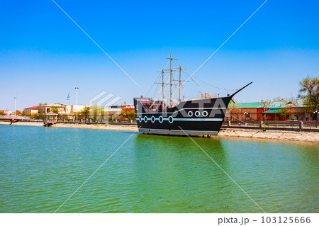 Yoshlar Koli or Youth Lake, Urgench 103125666