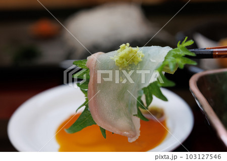 あんこうのお刺身（青森県風間浦村） 103127546