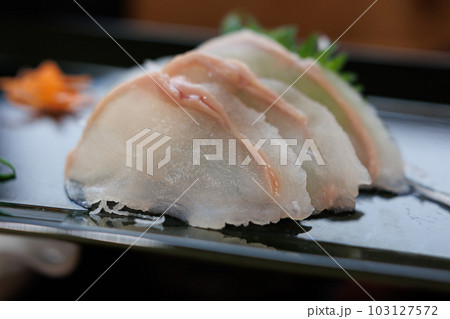 あんこうのお刺身（青森県風間浦村） 103127572