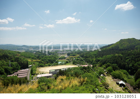 美濃金山城跡から望む風景 103128051