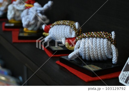 伝統工芸品　・「伊賀組紐（イガクミヒモ）」 103129792