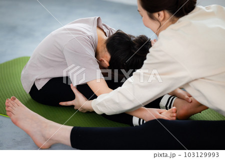 親子ヨガ 親子ヨガ 103129993