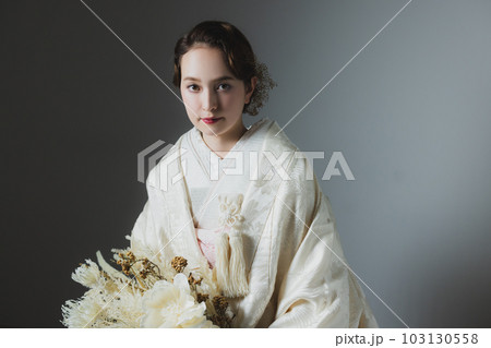 白無垢　フィンガーウェーブ　 103130558