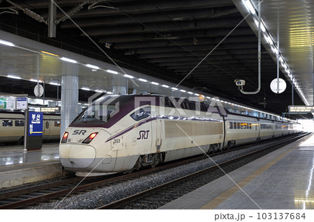 韓国・釜山（プサン）　釜山駅 11 103137684