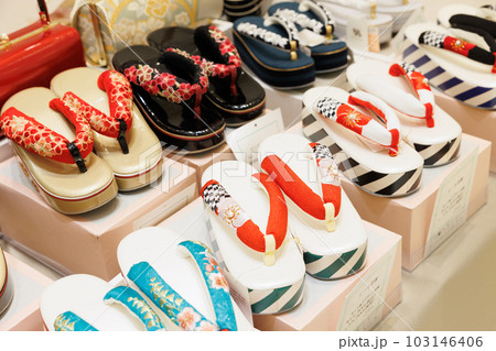 草履 着物のイメージ画像 草履 着物のイメージ画像 103146406