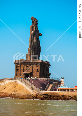 Thiruvalluvar Statue in Kanyakumari, India 103150145