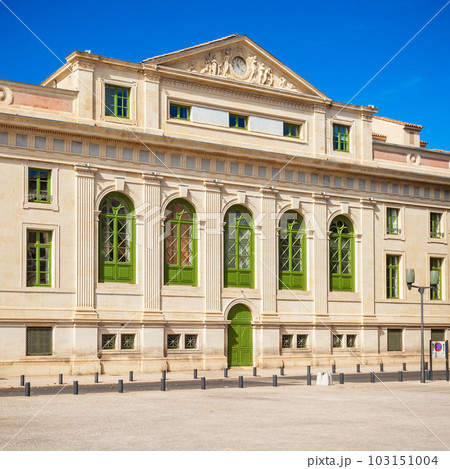 Palais de justice courthouse, Nimes 103151004