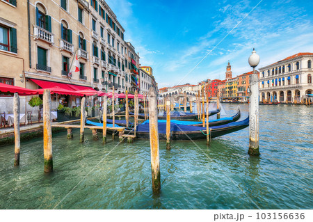 Astonishing morning cityscape of Venice with famous Canal Grande. 103156636