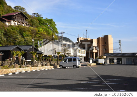 南越前町　河野北前船主通り町並みと北前船主の館・右近家駐車場 103162076