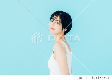 若い女性のビューティ 若い女性のビューティ 103162604