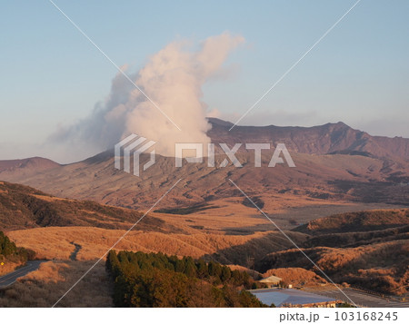 阿蘇千里の浜風景 103168245