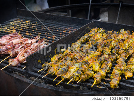 seafood on the grill, street food seafood on the grill, street food 103169792