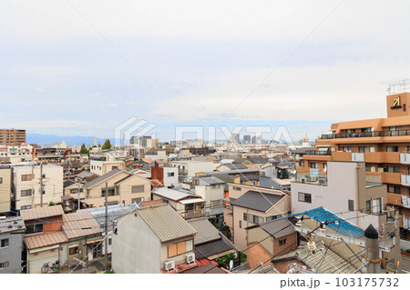 尼崎市の街並み「下町のイメージ」 尼崎市の街並み「下町のイメージ」 103175732