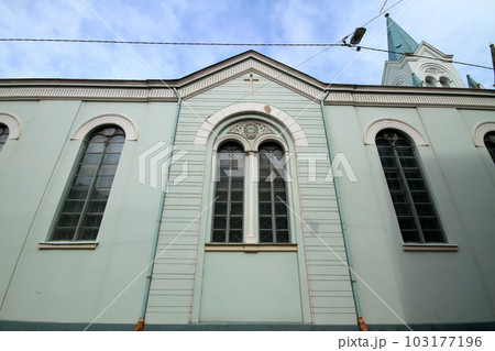 北欧バルト三国ラトビアの首都リガ　中世の面影が残る世界遺産リガ旧市街歴史地区の聖母受難教会 103177196