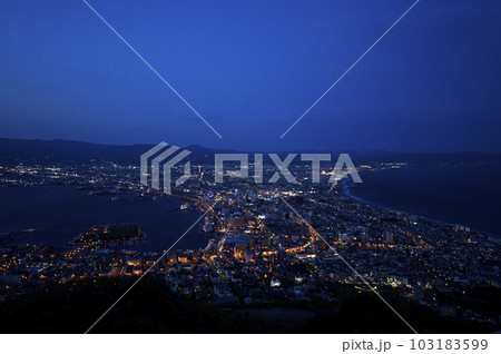 函館山から見た夜景 103183599