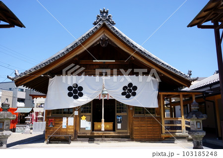 七夕伝説の残る神社～星神社　拝殿3 103185248